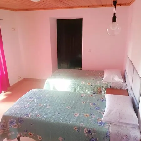Comfortable House With Sea View In * Sao Roque do Pico