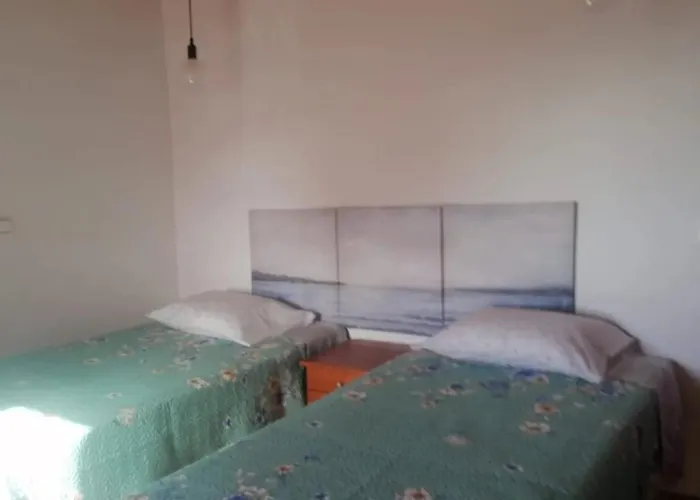 Comfortable House With Sea View In Nyaraló